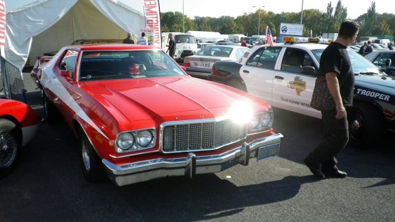 ford gran torino 1976 starsky hutch