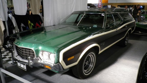 ford gran torino wagon 1972