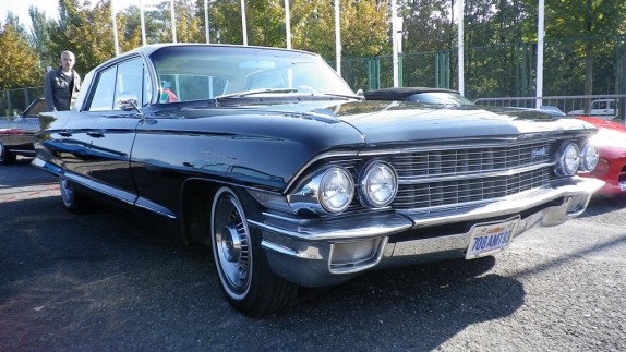 Cadillac DeVille 1961 coupe