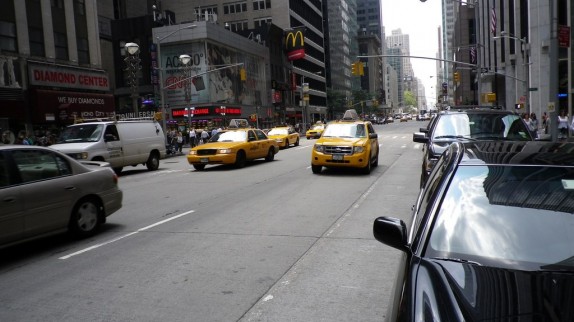 Ford Crown Victoria et Ford Escape