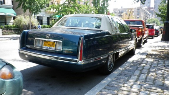 Cadillac DeVille 1994-1997