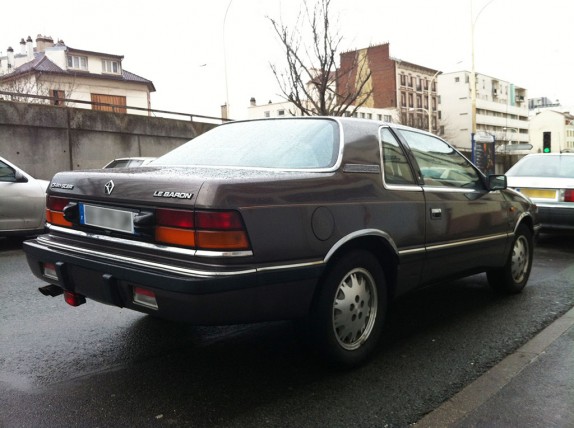 chrysler lebaron 1989 arriere