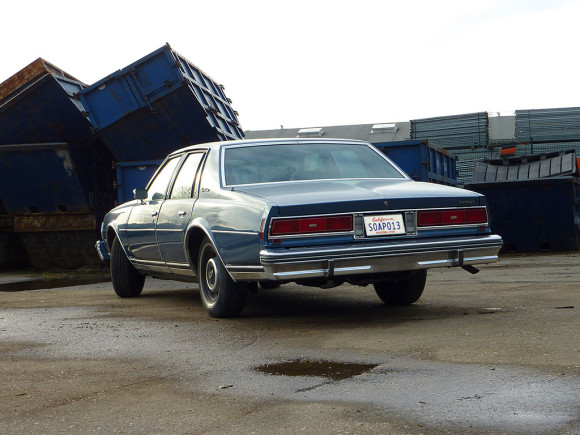 chevrolet-caprice-classic-1977-(16)