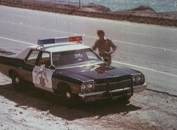 dodge-monaco-1974-police