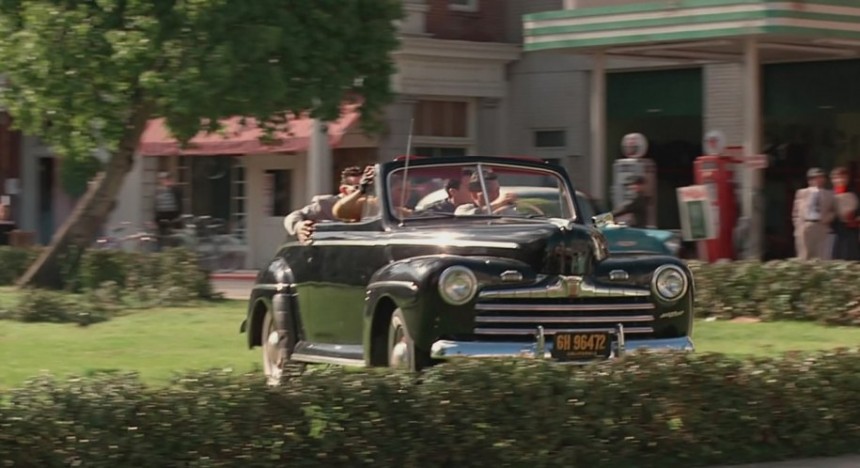 ford-super-deluxe-coupe-1946