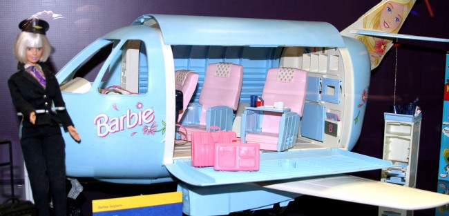 avion-barbie