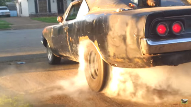 dodge-charger-burnout