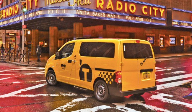 taxi-nissan-nv200