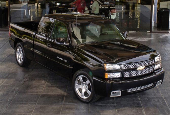 chevrolet-silverado-ss-2006