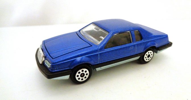 ford-thunderbird-majorette