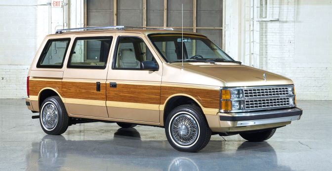 dodge-caravan-1984