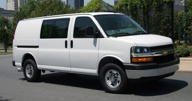 chevrolet-express-2018