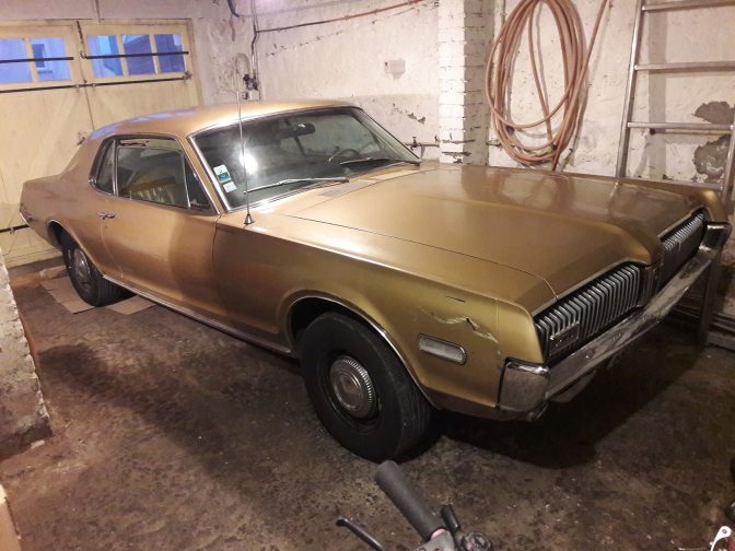 garage-mercury-cougar