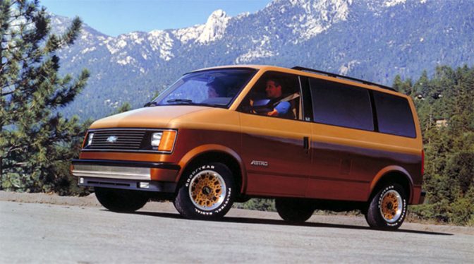 chevrolet-astro-1985