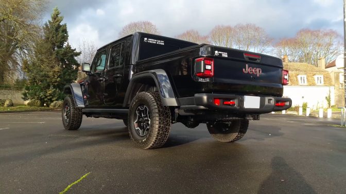 arriere-jeep-gladiator-2020