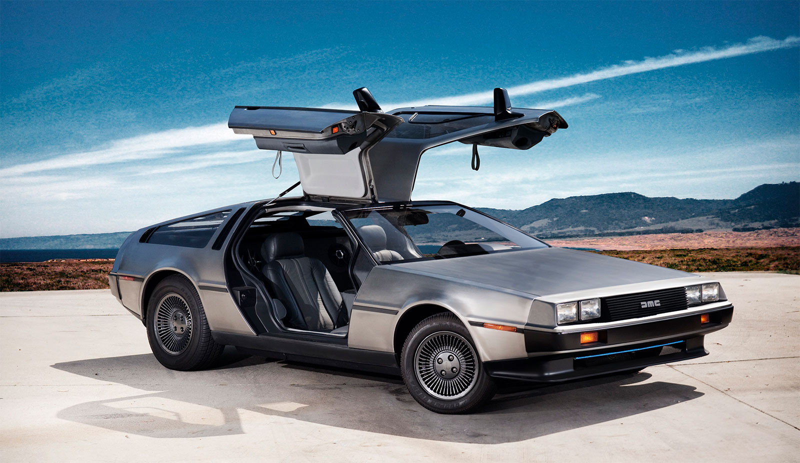 delorean-dmc-12