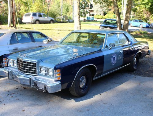 ford-ltd-1978-police-interceptor-3